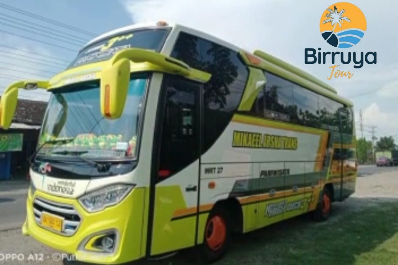 Sewa Bus Pariwisata